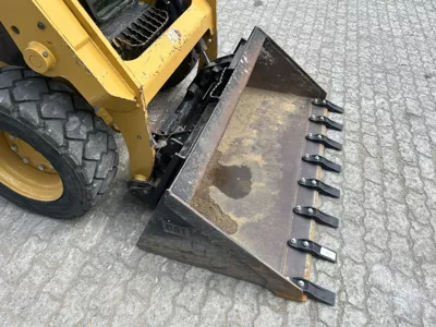 85465