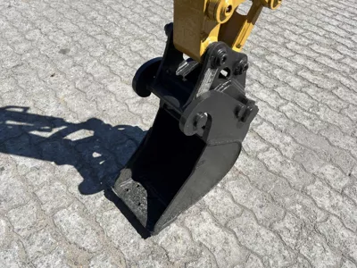 87800