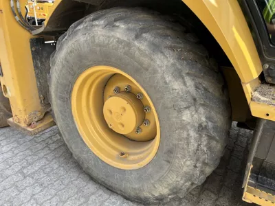87782