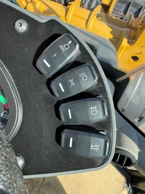 82618