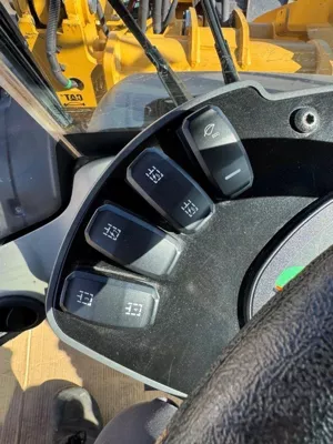 82618