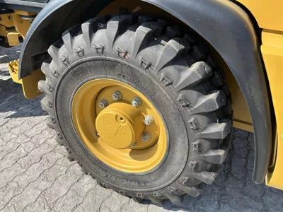 82654