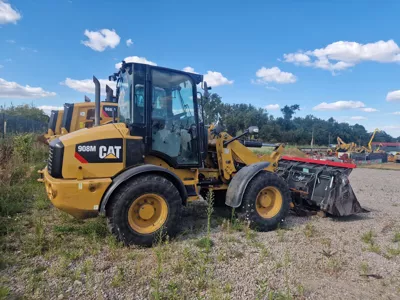 Cat 908M
