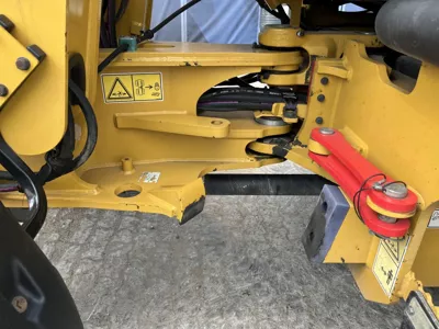 82621