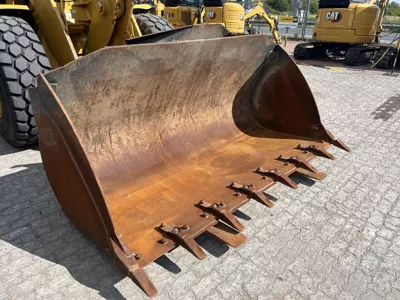 87781