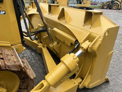 82647