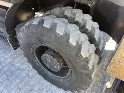 82628